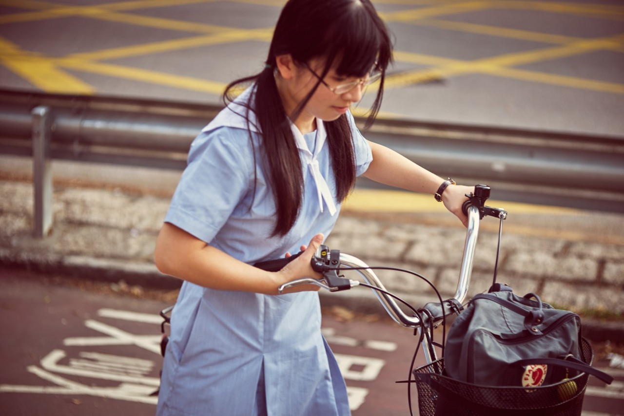 【Saki in Hong Kong School Uniform】 Vol.17B On the Bike 77635