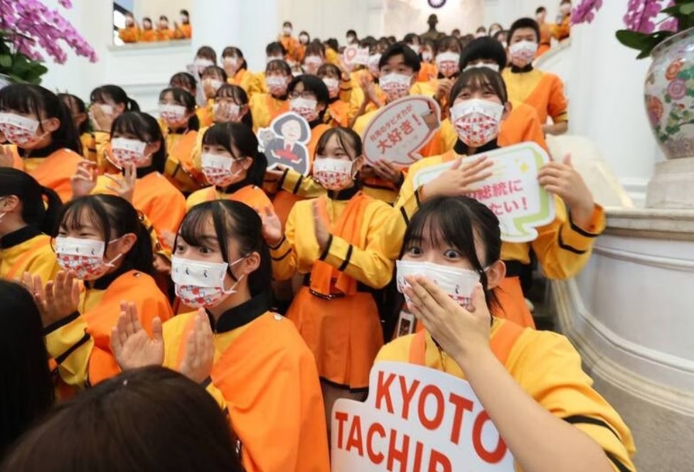 日本京都橘高校（在台五天旅行DAY4見到蔡總統 橘高校學生驚訝連連）