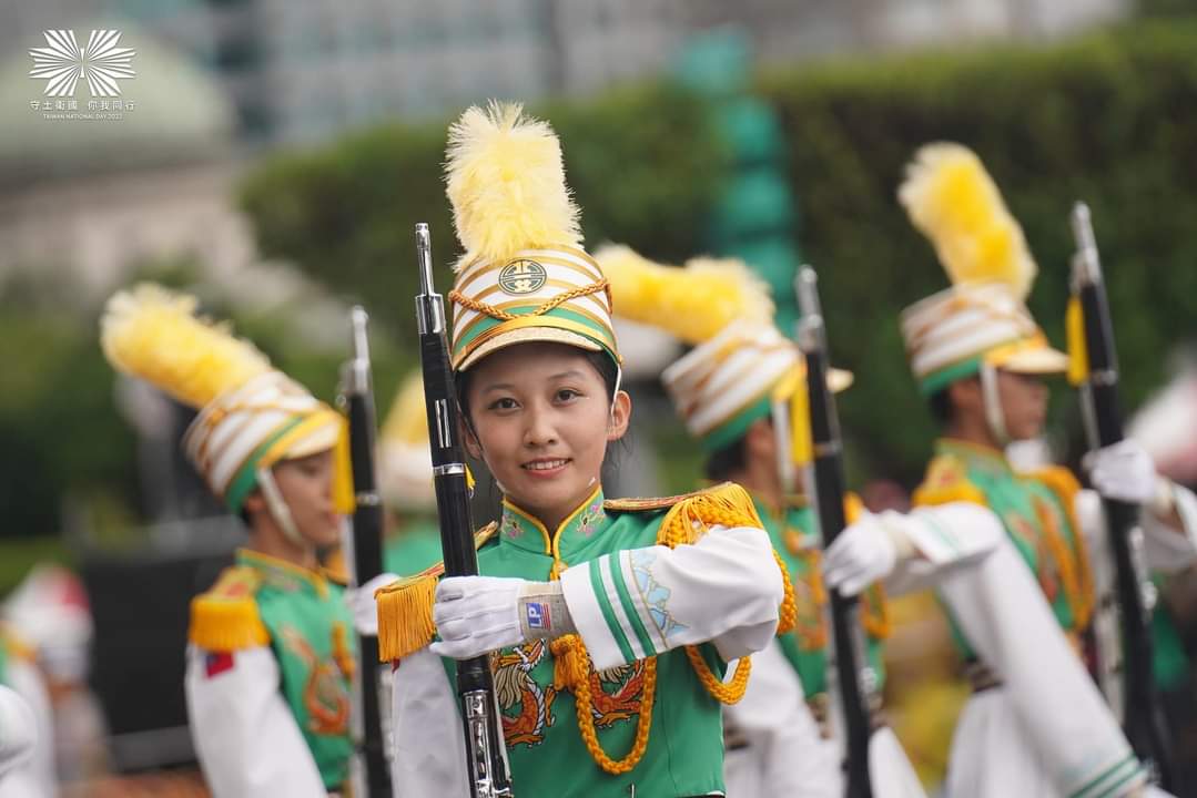 111國慶系列：台北市第一女子高級中學樂儀隊