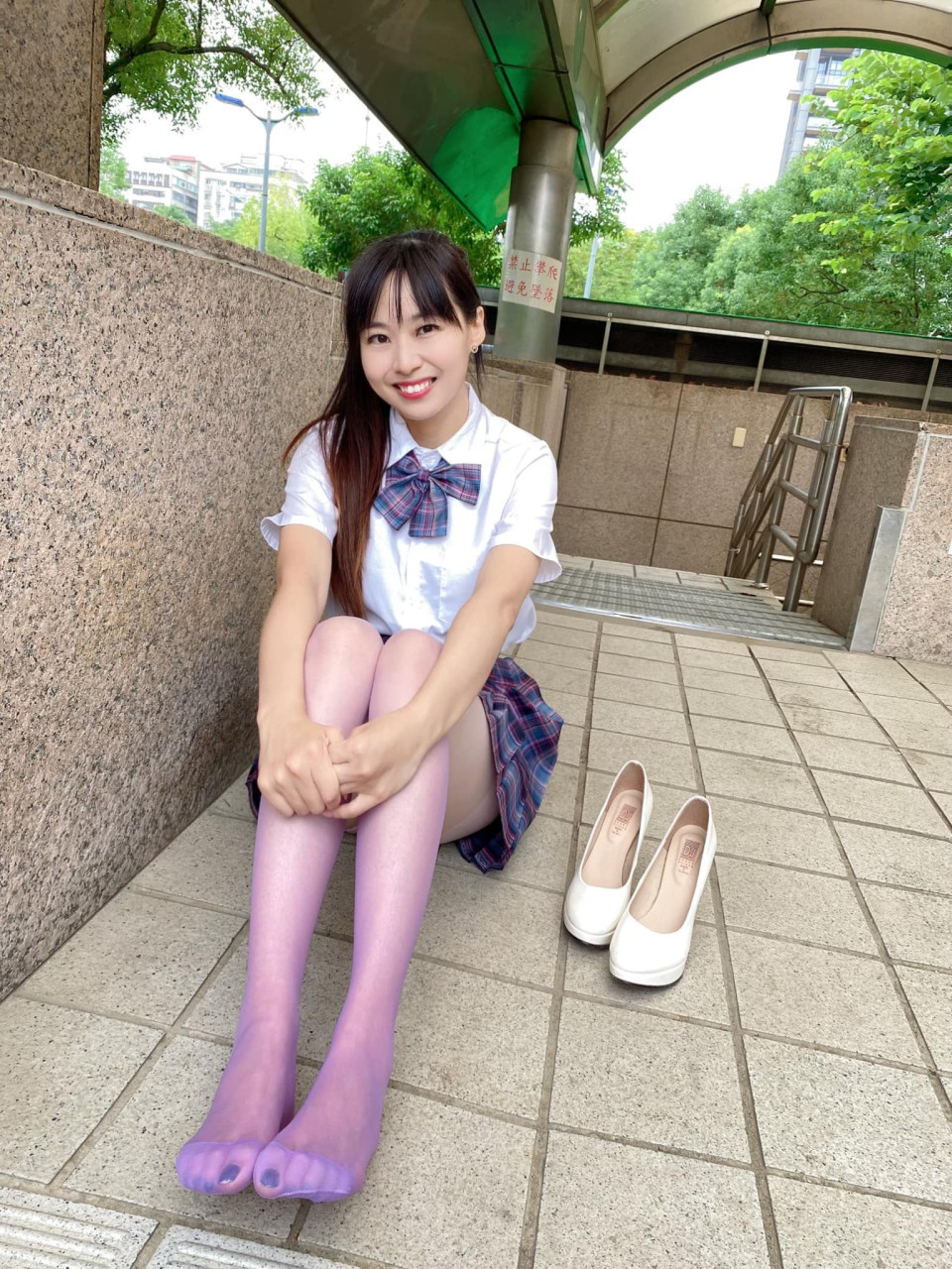 紫色絲襪制服